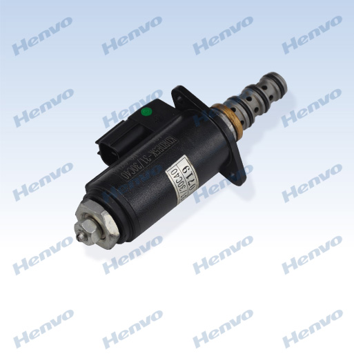 ھC(j)SK200-6/SK230-6ֱM(jn)늴y